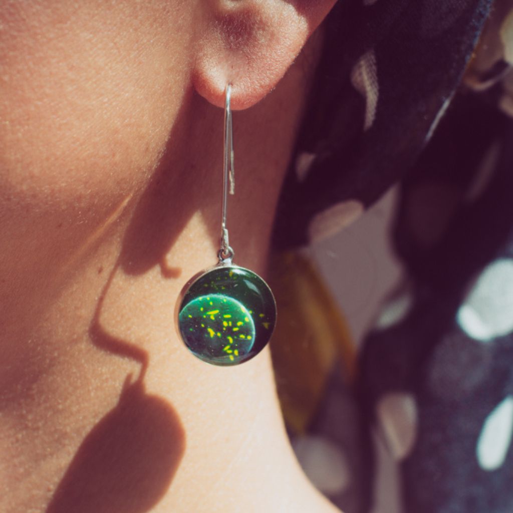 Aretes Colgantes Luciérnagas - Susurros del Bosque