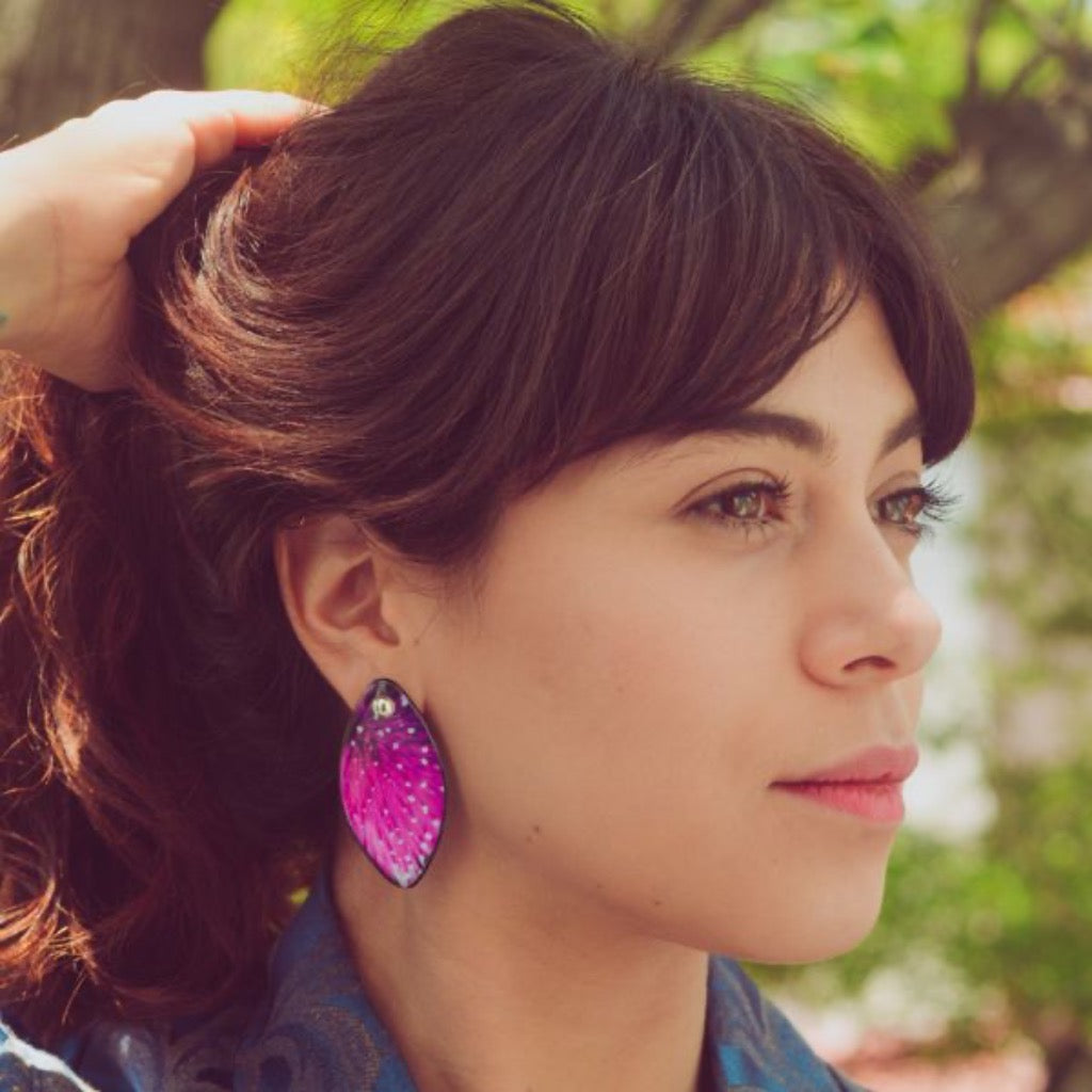 Aretes Ovalados Fucsia Flor de Cardo