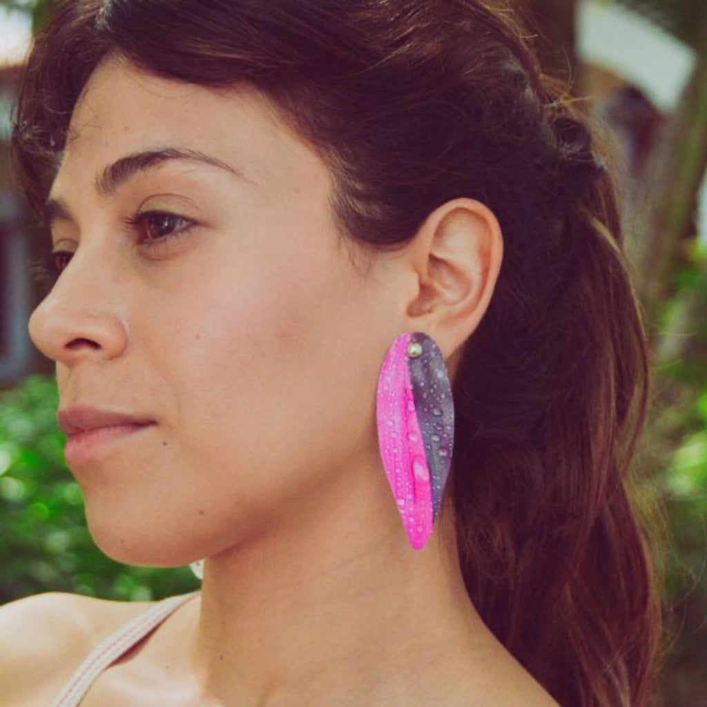 Maxi Aretes Rosa Púrpura Hoja Cordiline